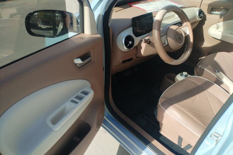 Used Wuling Hongguang MINIEV 2025 Four-Door Version Advanced Edition Driver Seat