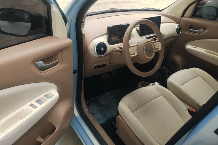 Used Wuling Hongguang MINIEV 2025 Four-Door Version Zhenxiang+ Edition Driver Seat