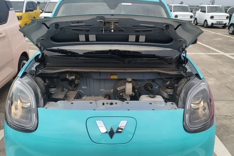 Used Wuling Hongguang MINIEV 2025 Four-Door Version Premium Edition Engine Bay