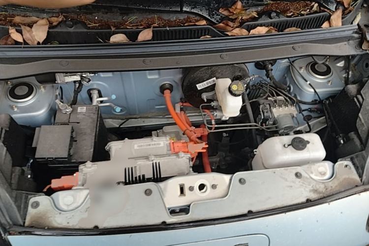 Used Wuling Hongguang MINIEV 2025 Four-Door Version Advanced Edition Engine Bay