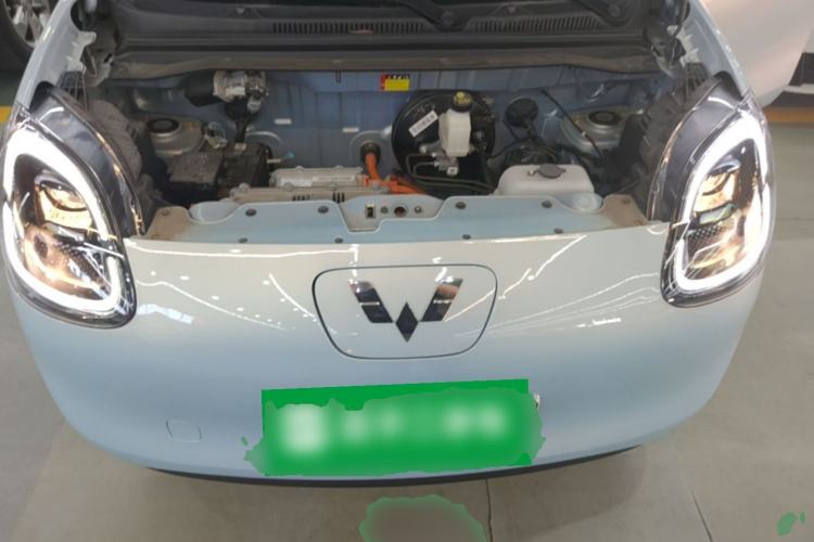 Used Wuling Hongguang MINIEV 2025 Four-Door Version Premium Edition Engine Bay