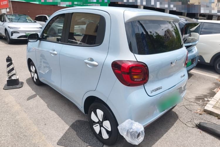 Used Wuling Hongguang MINIEV 2025 Four-Door Version Advanced Edition Exterior 1