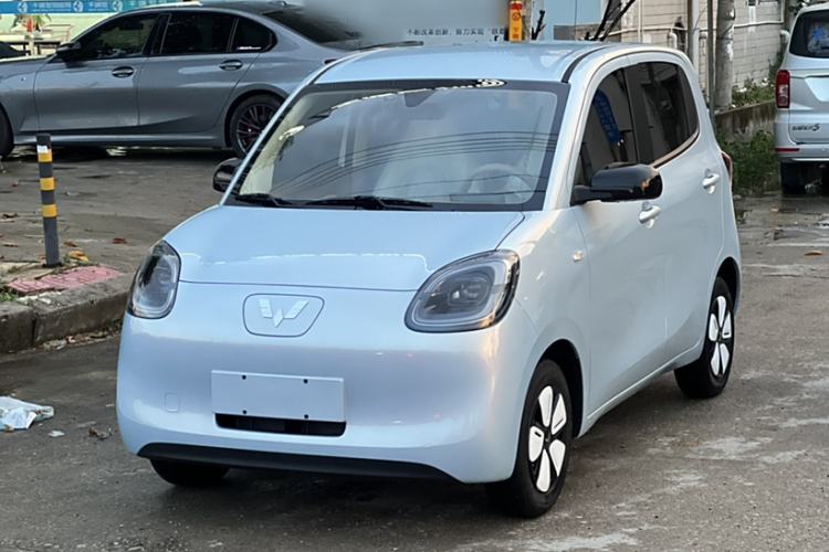 Used Wuling Hongguang MINIEV 2025 Four-Door Version Advanced Edition Exterior 1