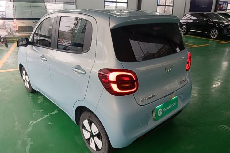 Used Wuling Hongguang MINIEV 2025 Four-Door Version Advanced Edition Exterior 2