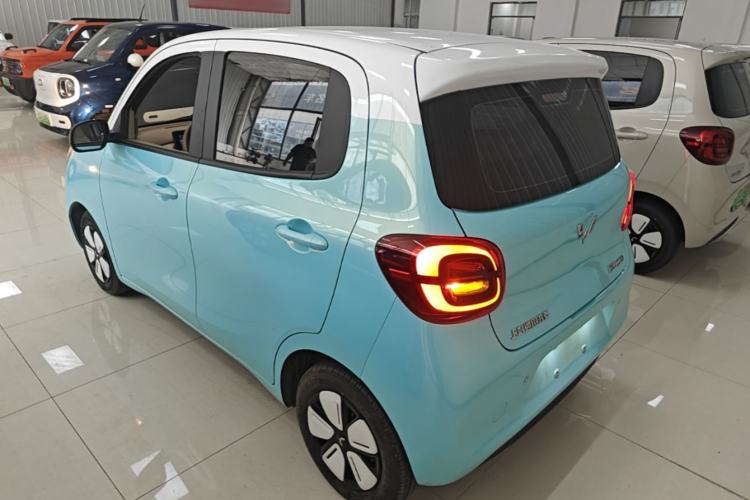 Used Wuling Hongguang MINIEV 2025 Four-Door Version Premium Edition Exterior 2