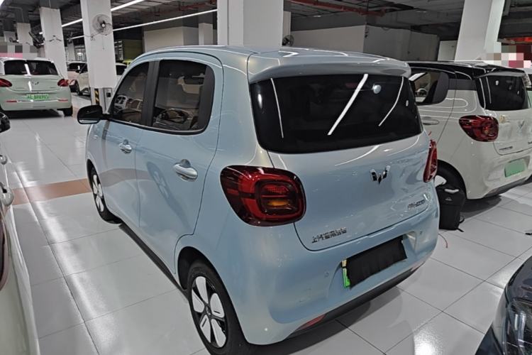 Used Wuling Hongguang MINIEV 2025 Four-Door Version Advanced Edition Exterior 2