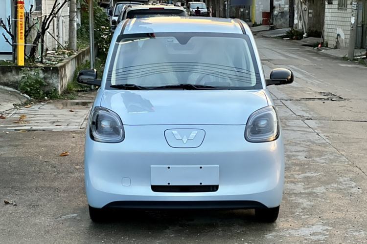 Used Wuling Hongguang MINIEV 2025 Four-Door Version Advanced Edition Exterior 4