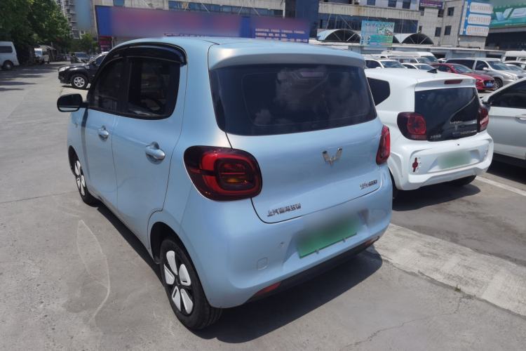 Used Wuling Hongguang MINIEV 2025 Four-Door Version Advanced Edition Exterior 4