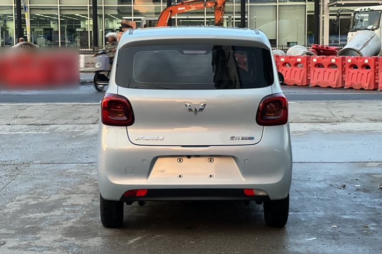 Used Wuling Hongguang MINIEV 2025 Four-Door Version Advanced Edition Exterior 5