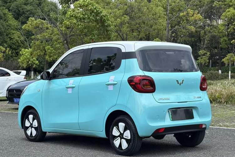 Used Wuling Hongguang MINIEV 2025 Four-Door Version Zhenxiang+ Edition Exterior 7