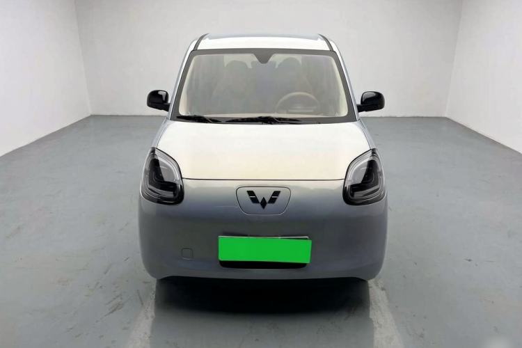 Used Wuling Hongguang MINIEV 2025 Four-Door Version Advanced Edition Exterior 7