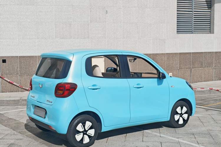 Used Wuling Hongguang MINIEV 2025 Four-Door Version Premium Edition Exterior 7