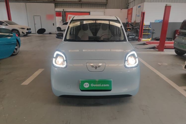 Used Wuling Hongguang MINIEV 2025 Four-Door Version Premium Edition Front