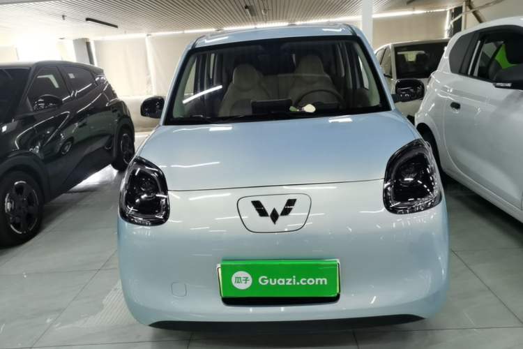 Used Wuling Hongguang MINIEV 2025 Four-Door Version Premium Edition Front