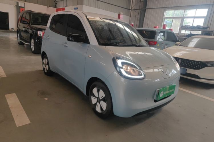 Used Wuling Hongguang MINIEV 2025 Four-Door Version Premium Edition Front Right 45 Deg