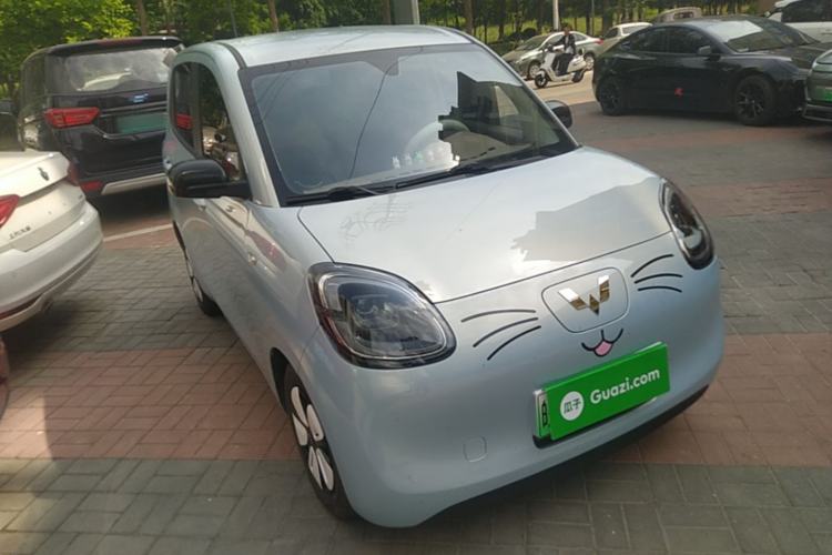 Used Wuling Hongguang MINIEV 2025 Four-Door Version Advanced Edition Front Right 45 Deg