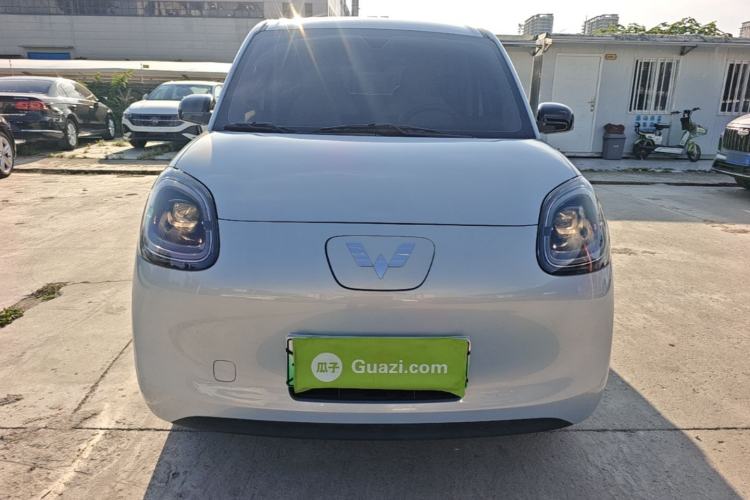 Used Wuling Hongguang MINIEV 2025 Four-Door Version Premium Edition Front