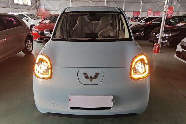 Used Wuling Hongguang MINIEV 2025 Four-Door Version Premium Edition Front