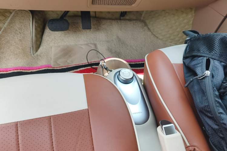 Used Wuling Hongguang MINIEV 2025 Four-Door Version Advanced Edition Gear Lever