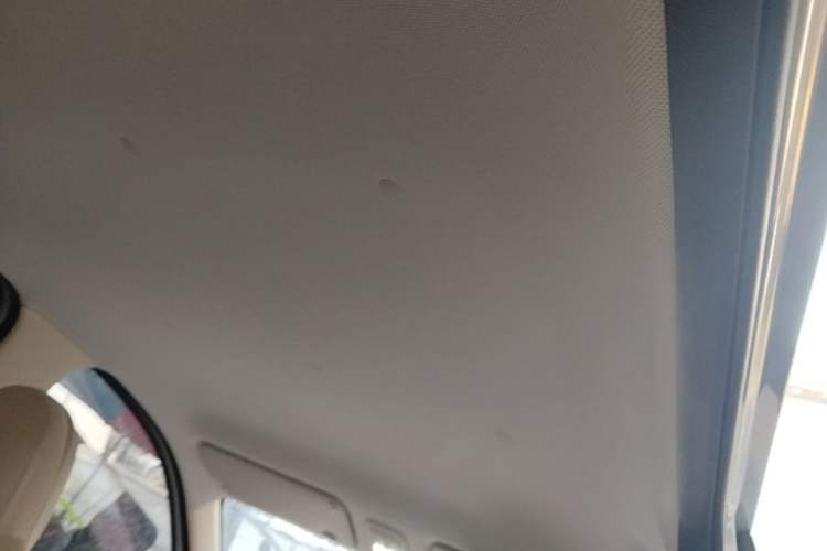 Used Wuling Hongguang MINIEV 2025 Four-Door Version Advanced Edition Headliner