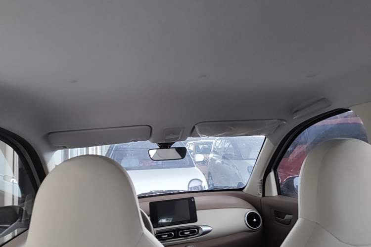 Used Wuling Hongguang MINIEV 2025 Four-Door Version Premium Edition Headliner