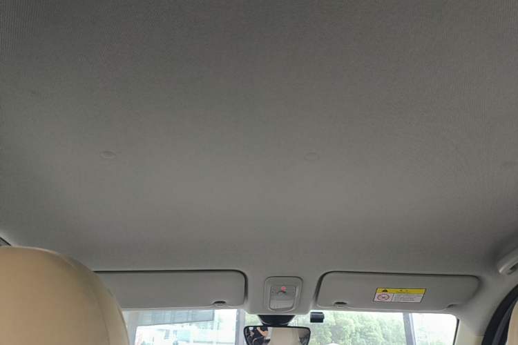 Used Wuling Hongguang MINIEV 2025 Four-Door Version Premium Edition Headliner