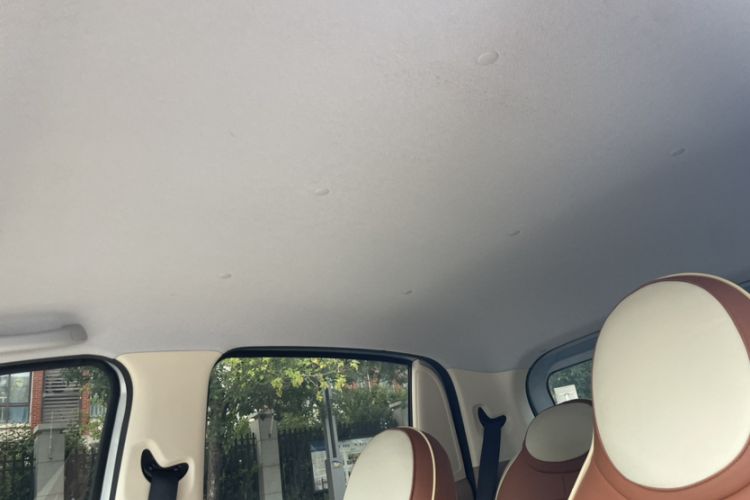Used Wuling Hongguang MINIEV 2025 Four-Door Version Premium Edition Headliner