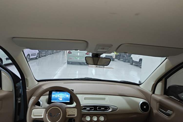 Used Wuling Hongguang MINIEV 2025 Four-Door Version Advanced Edition Headliner