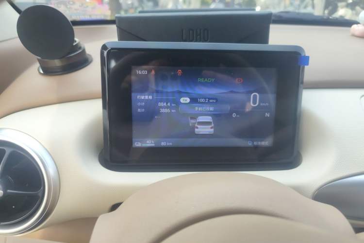 Used Wuling Hongguang MINIEV 2025 Four-Door Version Advanced Edition Instrument Cluster
