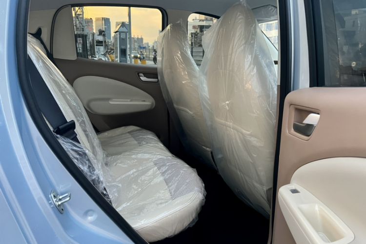 Used Wuling Hongguang MINIEV 2025 Four-Door Version Advanced Edition Interior 5