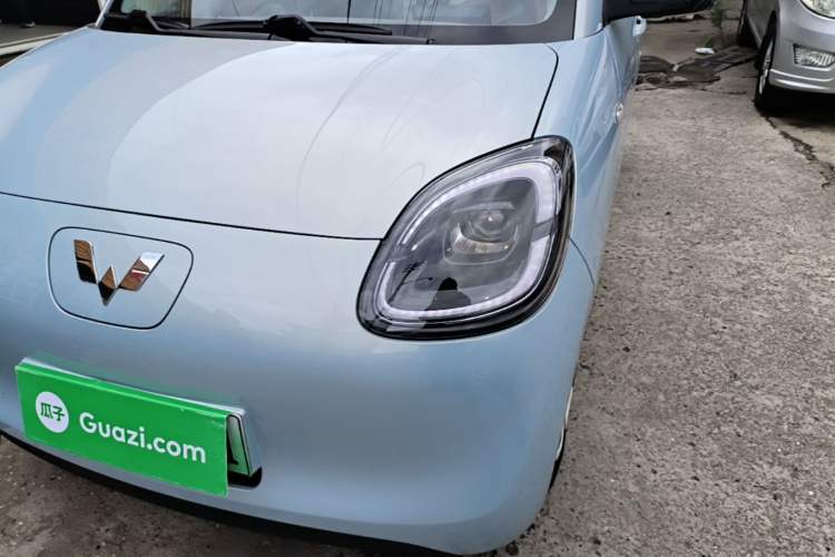 Used Wuling Hongguang MINIEV 2025 Four-Door Version Premium Edition Left Front Headlight