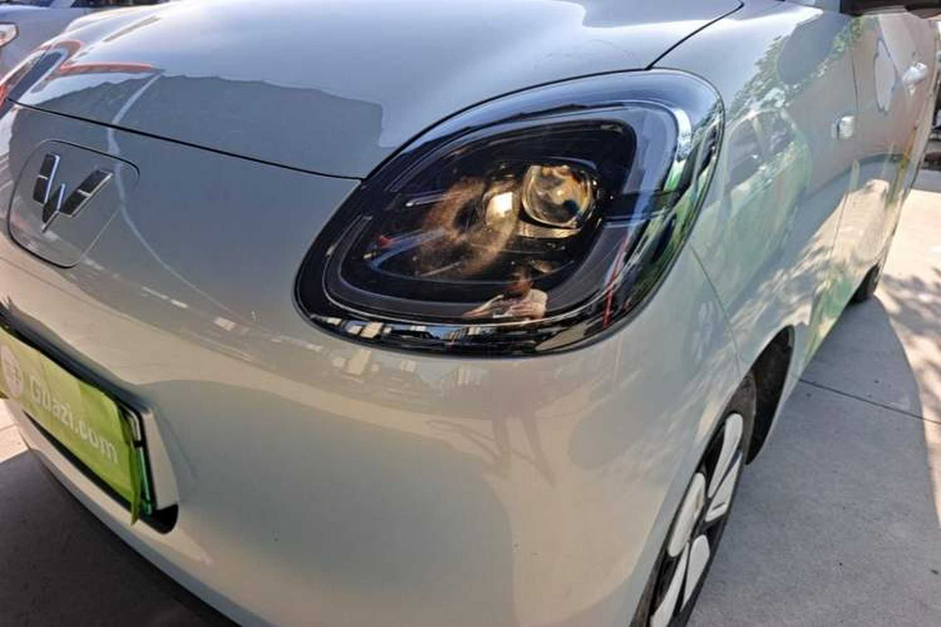 Used Wuling Hongguang MINIEV 2025 Four-Door Version Premium Edition Left Front Headlight