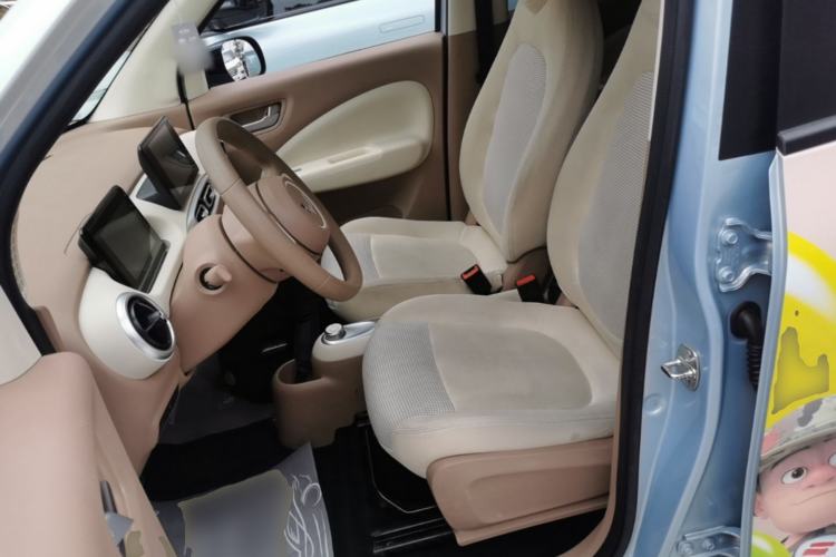 Used Wuling Hongguang MINIEV 2025 Four-Door Version Premium Edition Left Front Seat