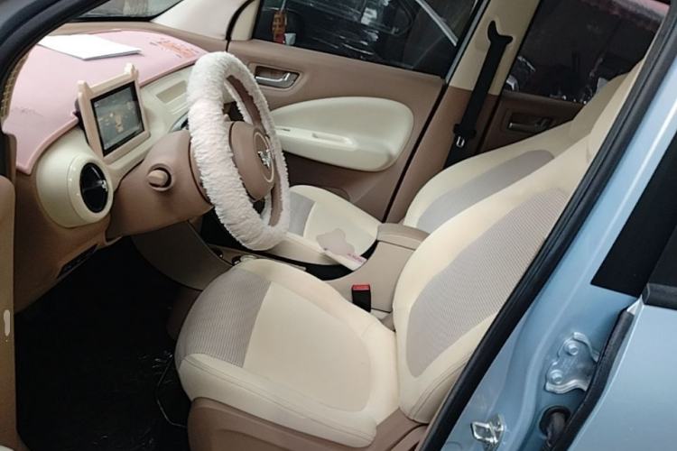 Used Wuling Hongguang MINIEV 2025 Four-Door Version Advanced Edition Left Front Seat