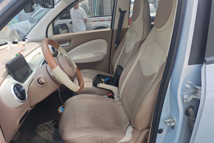 Used Wuling Hongguang MINIEV 2025 Four-Door Version Advanced Edition Left Front Seat