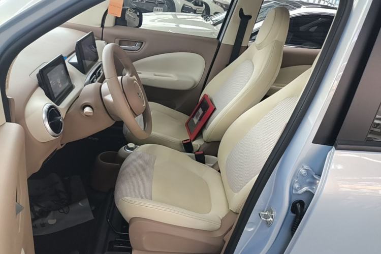 Used Wuling Hongguang MINIEV 2025 Four-Door Version Premium Edition Left Front Seat