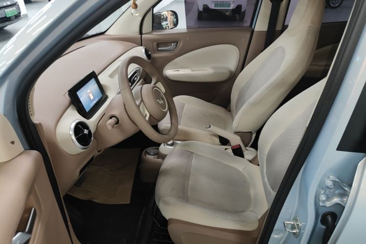 Used Wuling Hongguang MINIEV 2025 Four-Door Version Advanced Edition Left Front Seat