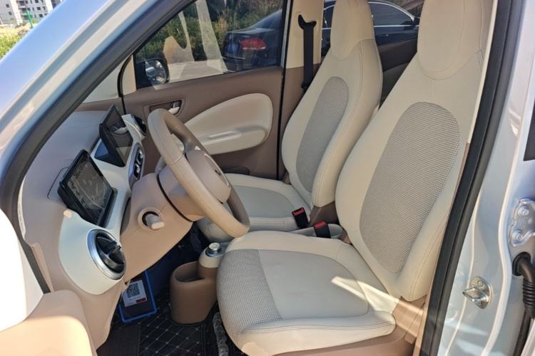 Used Wuling Hongguang MINIEV 2025 Four-Door Version Premium Edition Left Front Seat
