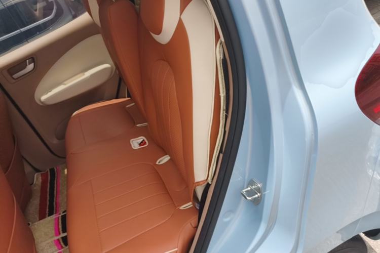 Used Wuling Hongguang MINIEV 2025 Four-Door Version Advanced Edition Left Rear Seat