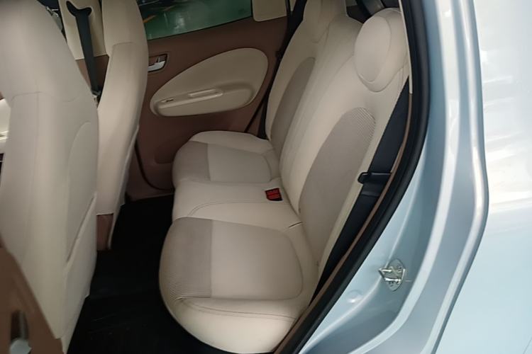 Used Wuling Hongguang MINIEV 2025 Four-Door Version Advanced Edition Left Rear Seat