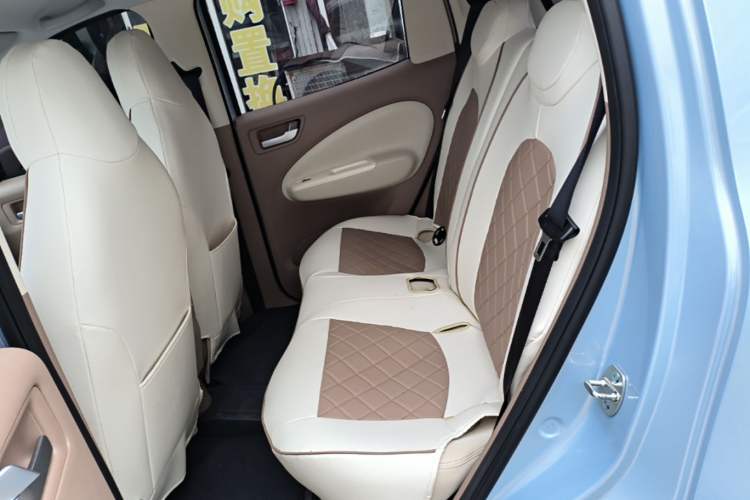 Used Wuling Hongguang MINIEV 2025 Four-Door Version Premium Edition Left Rear Seat