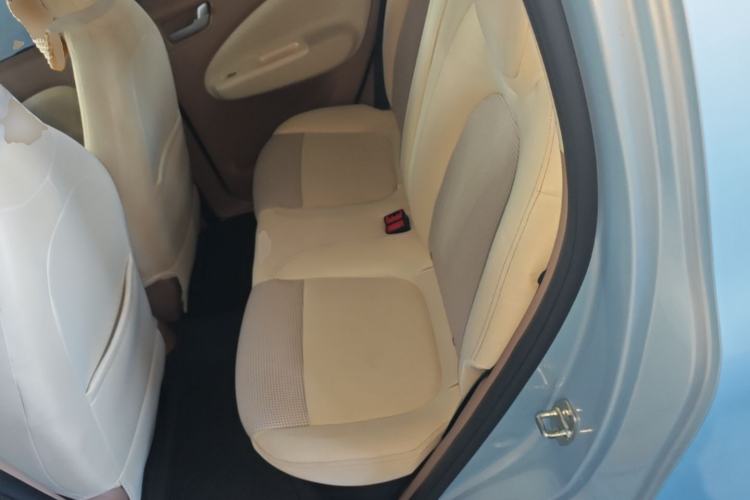 Used Wuling Hongguang MINIEV 2025 Four-Door Version Advanced Edition Left Rear Seat