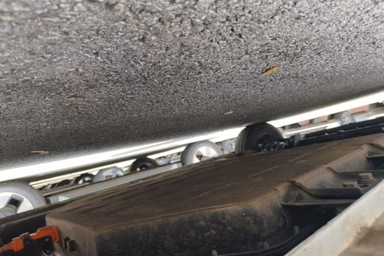 Used Wuling Hongguang MINIEV 2025 Four-Door Version Advanced Edition Left Side Sill