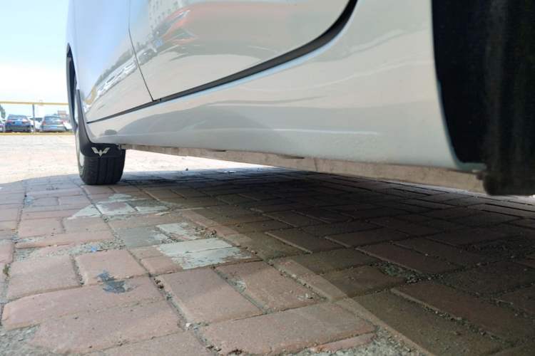 Used Wuling Hongguang MINIEV 2025 Four-Door Version Zhenxiang+ Edition Left Side Sill