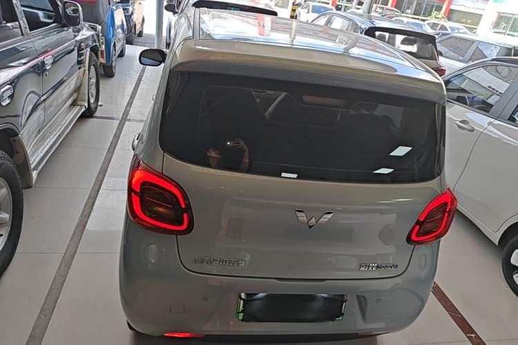 Used Wuling Hongguang MINIEV 2025 Four-Door Version Advanced Edition Rear
