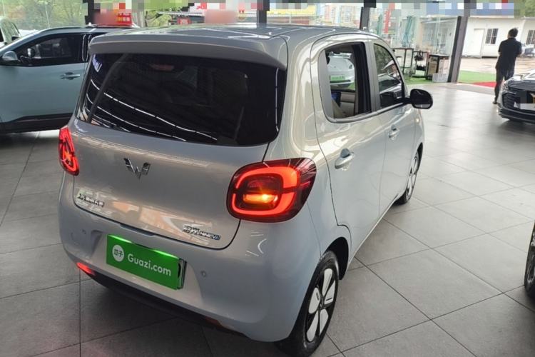 Used Wuling Hongguang MINIEV 2025 Four-Door Version Premium Edition Rear Right 45 Deg