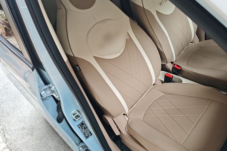 Used Wuling Hongguang MINIEV 2025 Four-Door Version Zhenxiang+ Edition Right Front Seat