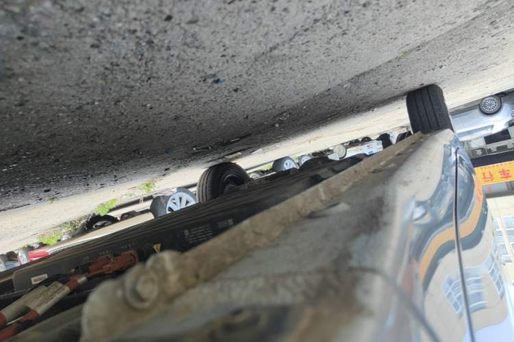 Used Wuling Hongguang MINIEV 2025 Four-Door Version Advanced Edition Right Side Sill