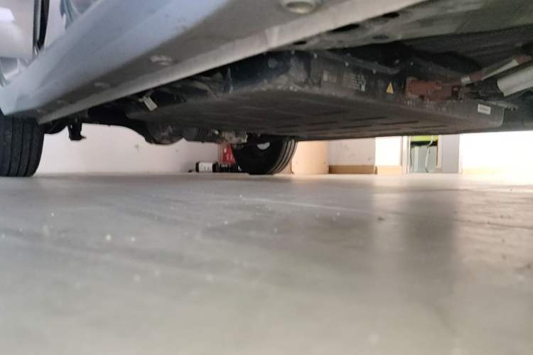 Used Wuling Hongguang MINIEV 2025 Four-Door Version Premium Edition Right Side Sill