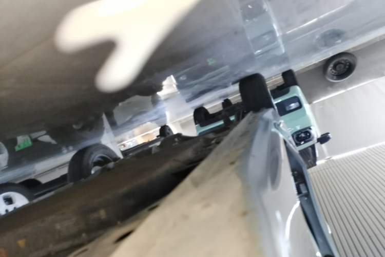 Used Wuling Hongguang MINIEV 2025 Four-Door Version Premium Edition Right Side Sill